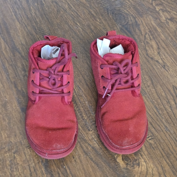UGG Womens 7 Men 6 Neumel Ankle Chukka Casual Suede Boots Samba Red 3236 - Picture 2 of 12